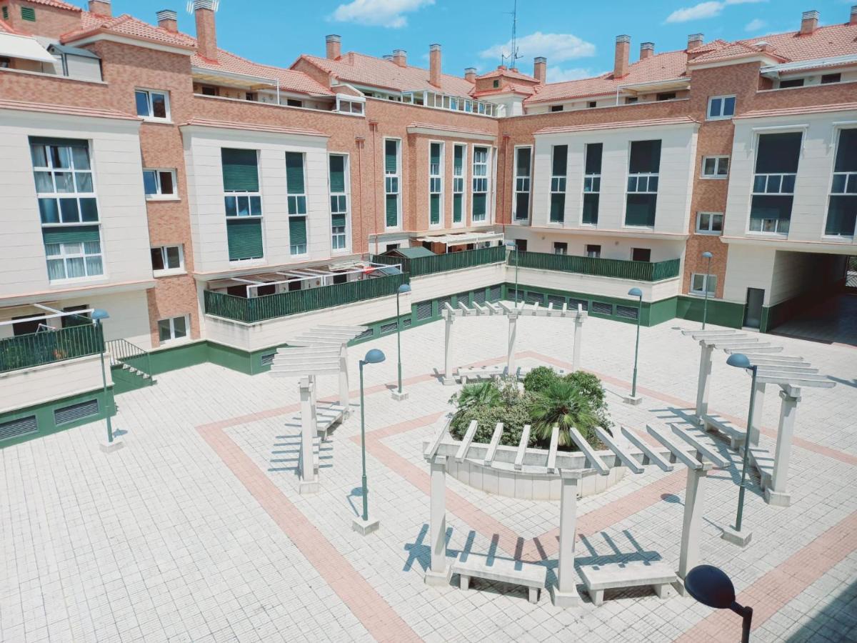 Apartamento Para 5 Personas Con Garaje A 10 Minutos De Valladolid Apartment ภายนอก รูปภาพ